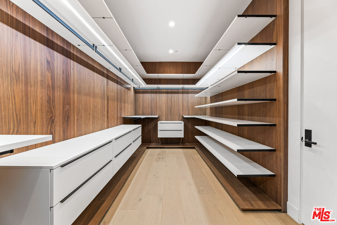 12119 Travis Street Los Angeles, CA 90049 - Photo 18 of 26 a view of two chairs in the room