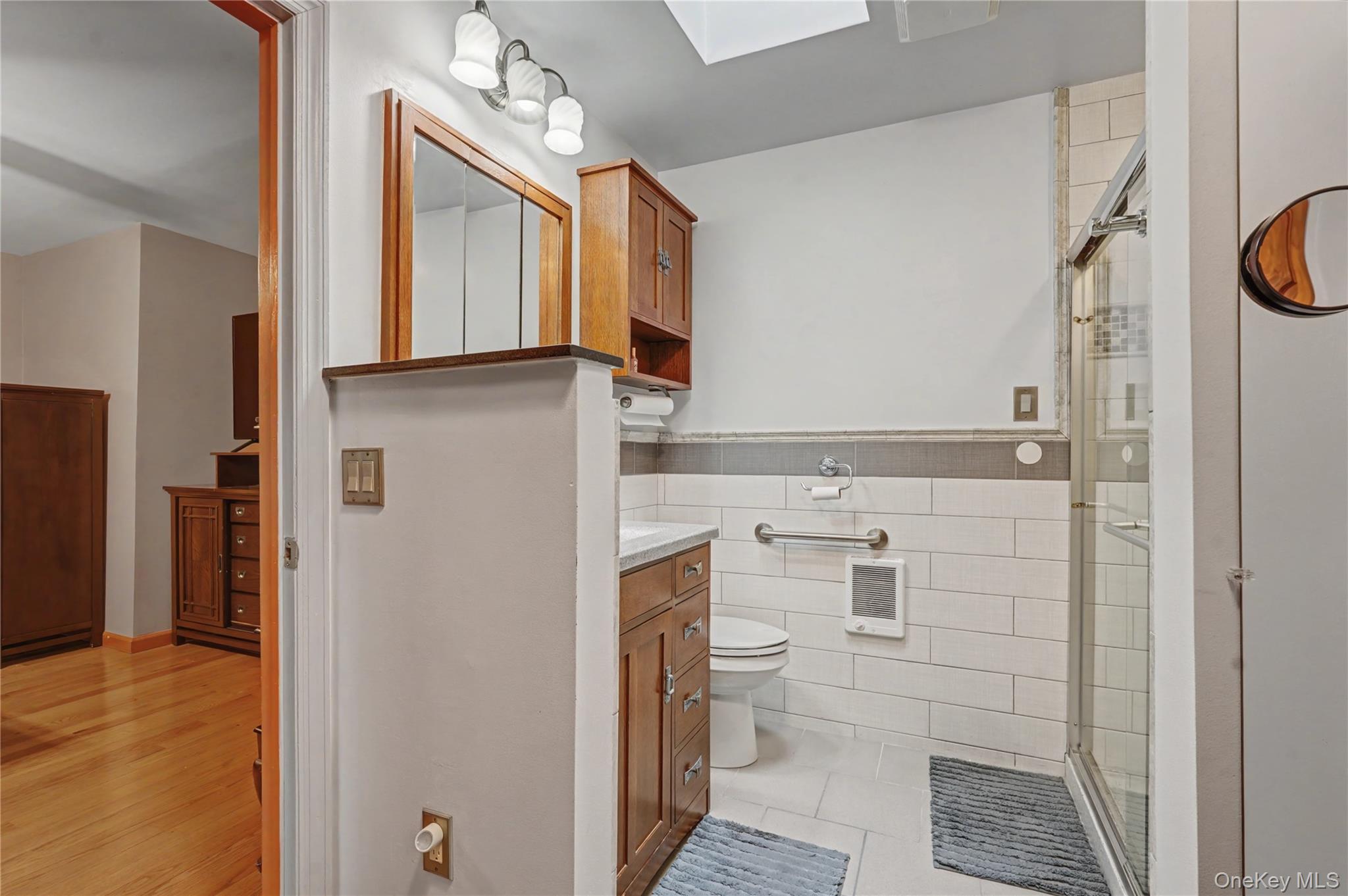 25 Joyce Road Eastchester, NY 10709 - Photo 11 of 27