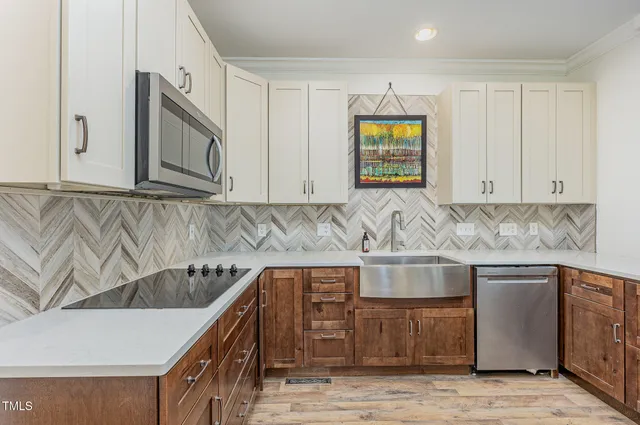 $599,900 | 6086 Dunes Drive, Sanford, NC 27332