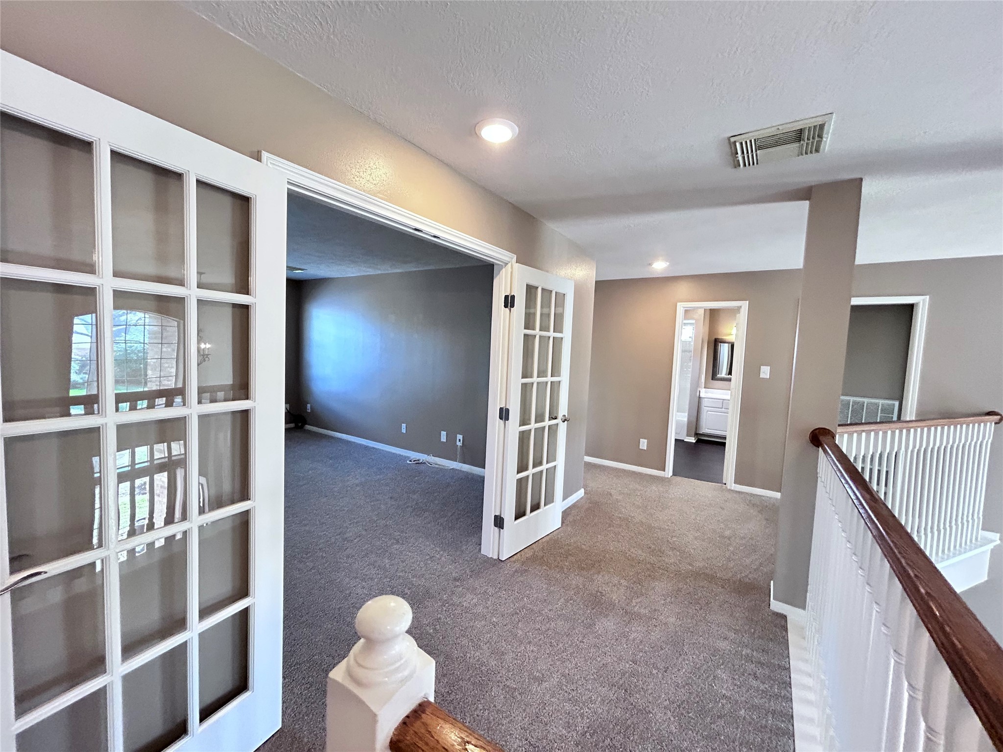 3411 Bay Breeze Drive Seabrook, TX 77586 - Photo 24 of 46 a view of livingroom with furniture