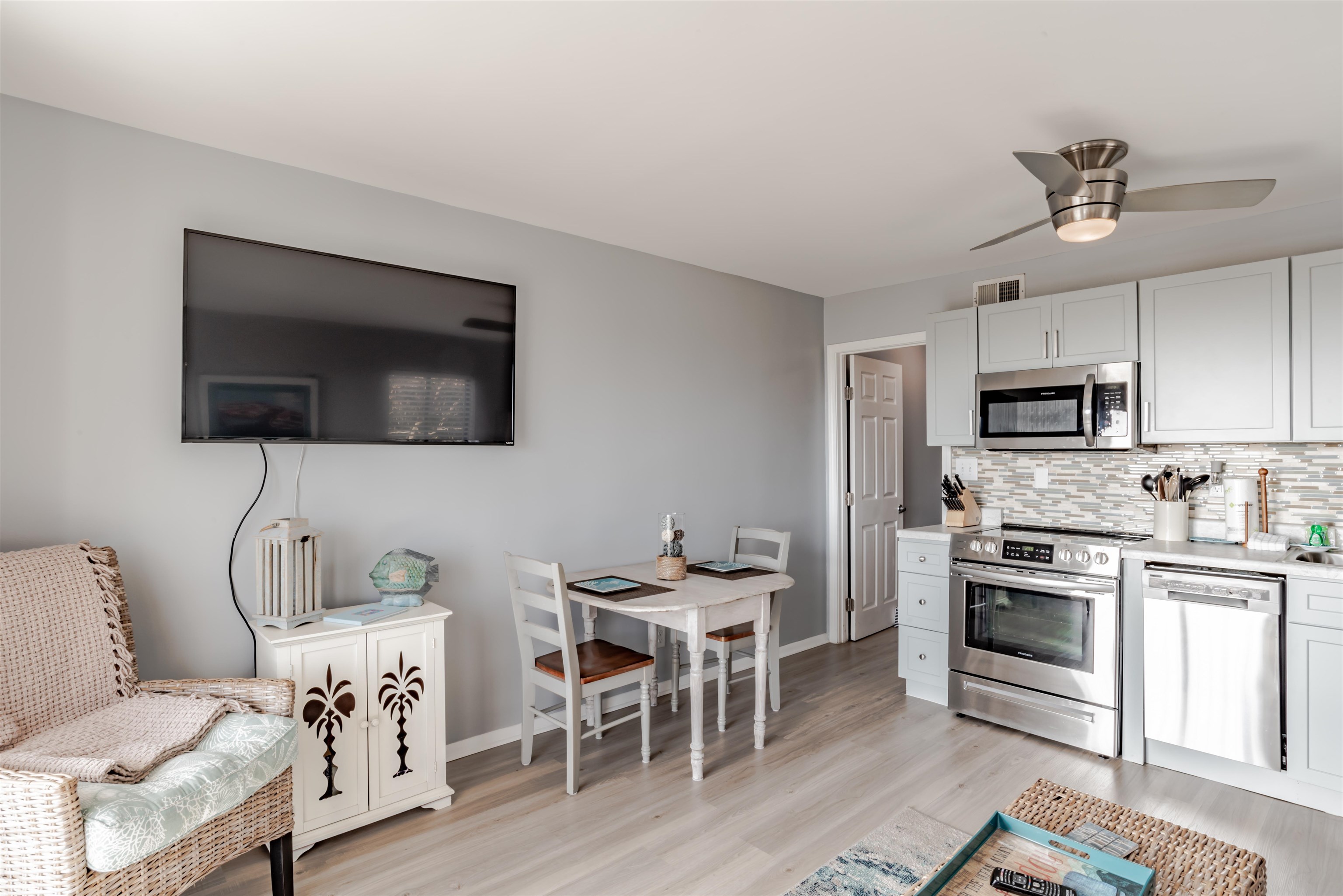 400 Plantation Road, Unit 1101 Gulf Shores, AL 36542 - Photo 4 of 26