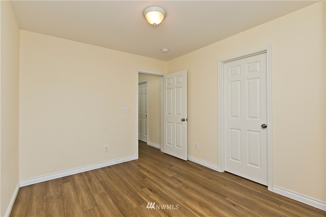 34803 Southeast Ridge Street Snoqualmie, WA 98065 - Photo 16 of 24 Gallery Image 16