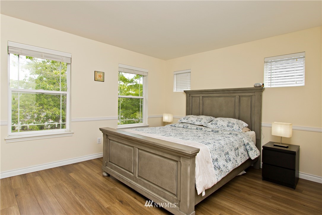 34803 Southeast Ridge Street Snoqualmie, WA 98065 - Photo 17 of 24 Gallery Image 17