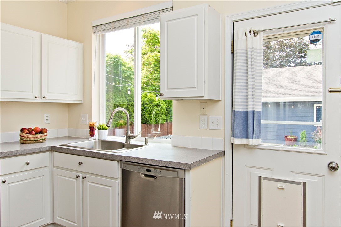 34803 Southeast Ridge Street Snoqualmie, WA 98065 - Photo 10 of 24 Gallery Image 10