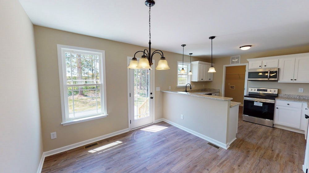 647 Flowers Road Four Oaks, NC 27524 - Photo 11 of 35 Gallery Image 11