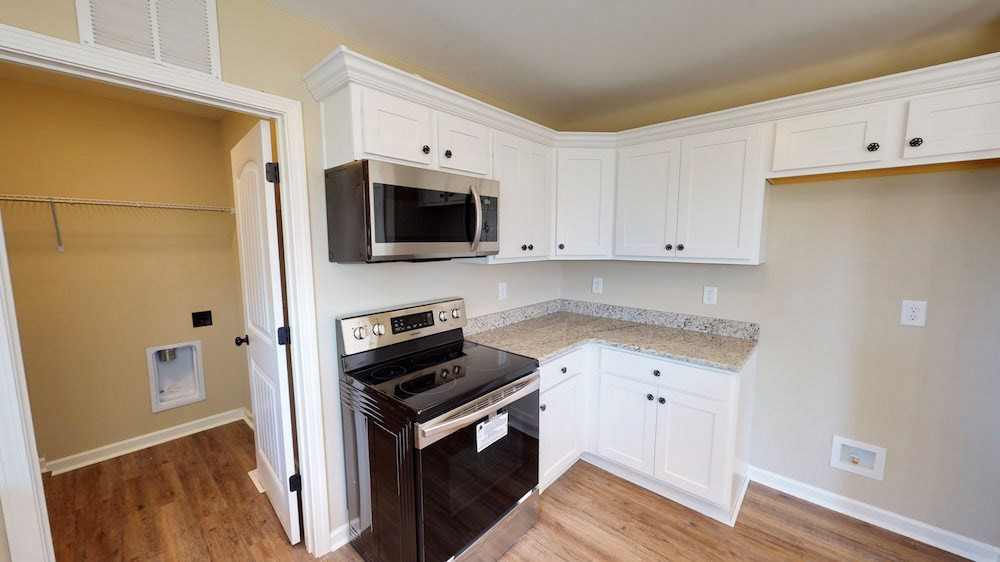 647 Flowers Road Four Oaks, NC 27524 - Photo 17 of 35 Gallery Image 17
