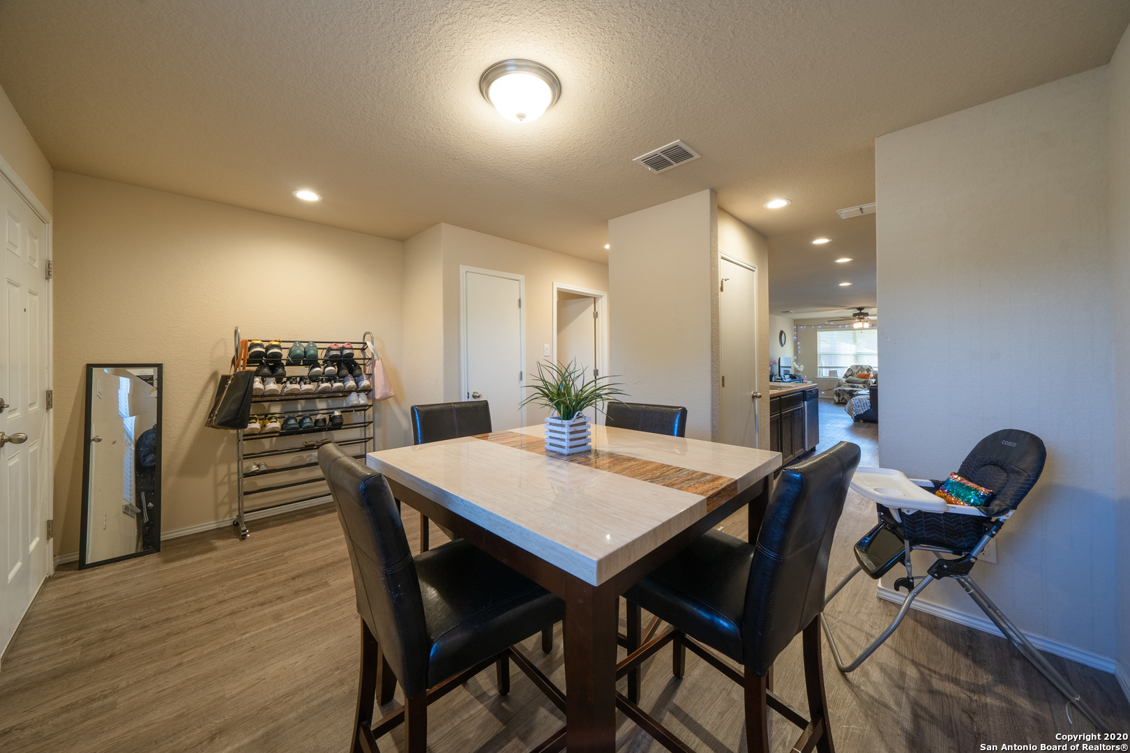 3206 Shane Road San Antonio, TX 78223 - Photo 4 of 16 Gallery Image 4