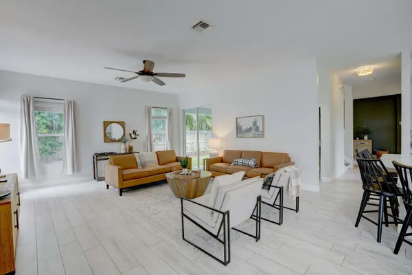 $8,000 | 938 Marlin Drive, Jupiter, FL 33458
