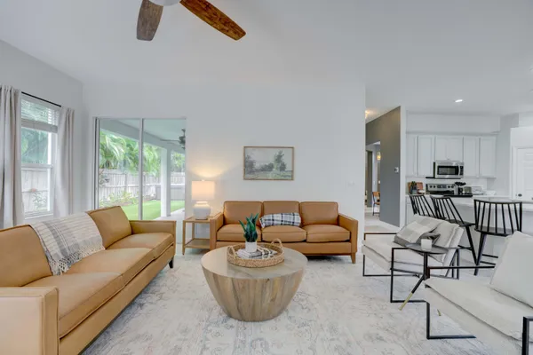 $8,000 | 938 Marlin Drive, Jupiter, FL 33458