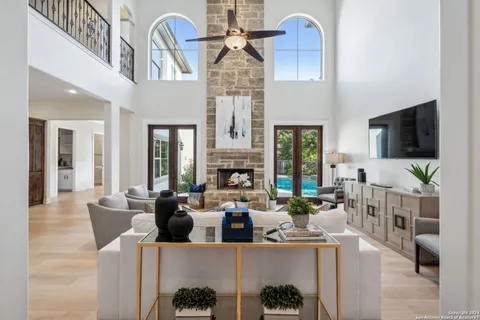 $1,750,000 | 1005 Wiltshire Avenue, Terrell Hills, TX 78209