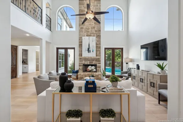 $1,750,000 | 1005 Wiltshire Avenue, Terrell Hills, TX 78209