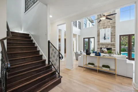 $1,750,000 | 1005 Wiltshire Avenue, Terrell Hills, TX 78209