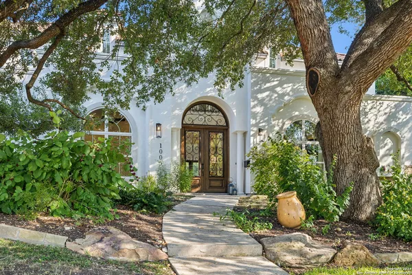 $1,750,000 | 1005 Wiltshire Avenue, Terrell Hills, TX 78209