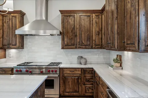 $1,750,000 | 1005 Wiltshire Avenue, Terrell Hills, TX 78209