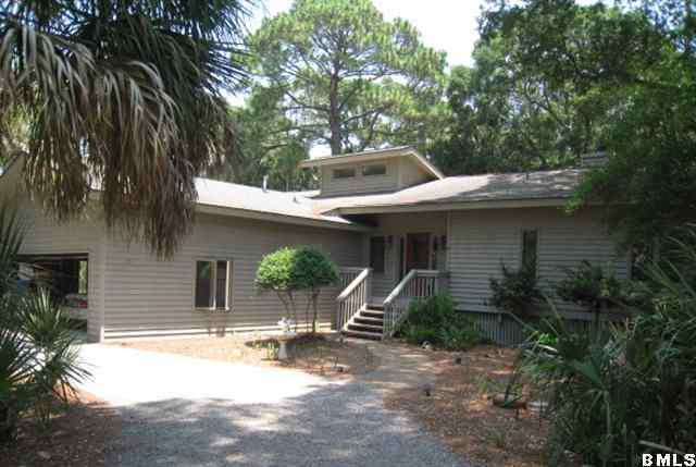 632 Dolphin Road Fripp Island, SC 29920 - Photo 1 of 12 Primary Photo