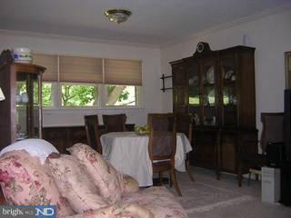 449 Brookwood Road Wayne, PA 19087 - Photo 3 of 6