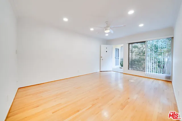 $2,600 | 1037 11th Street, Unit 9, Santa Monica, CA 90403