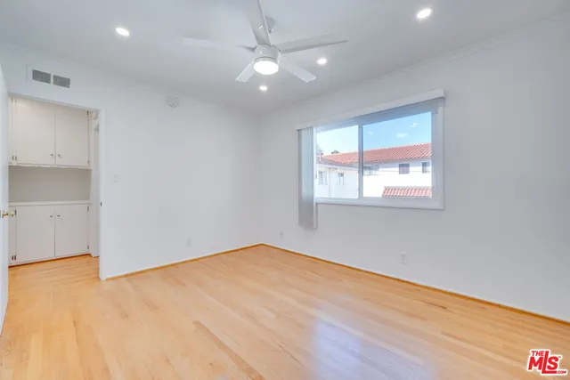 $2,600 | 1037 11th Street, Unit 9, Santa Monica, CA 90403