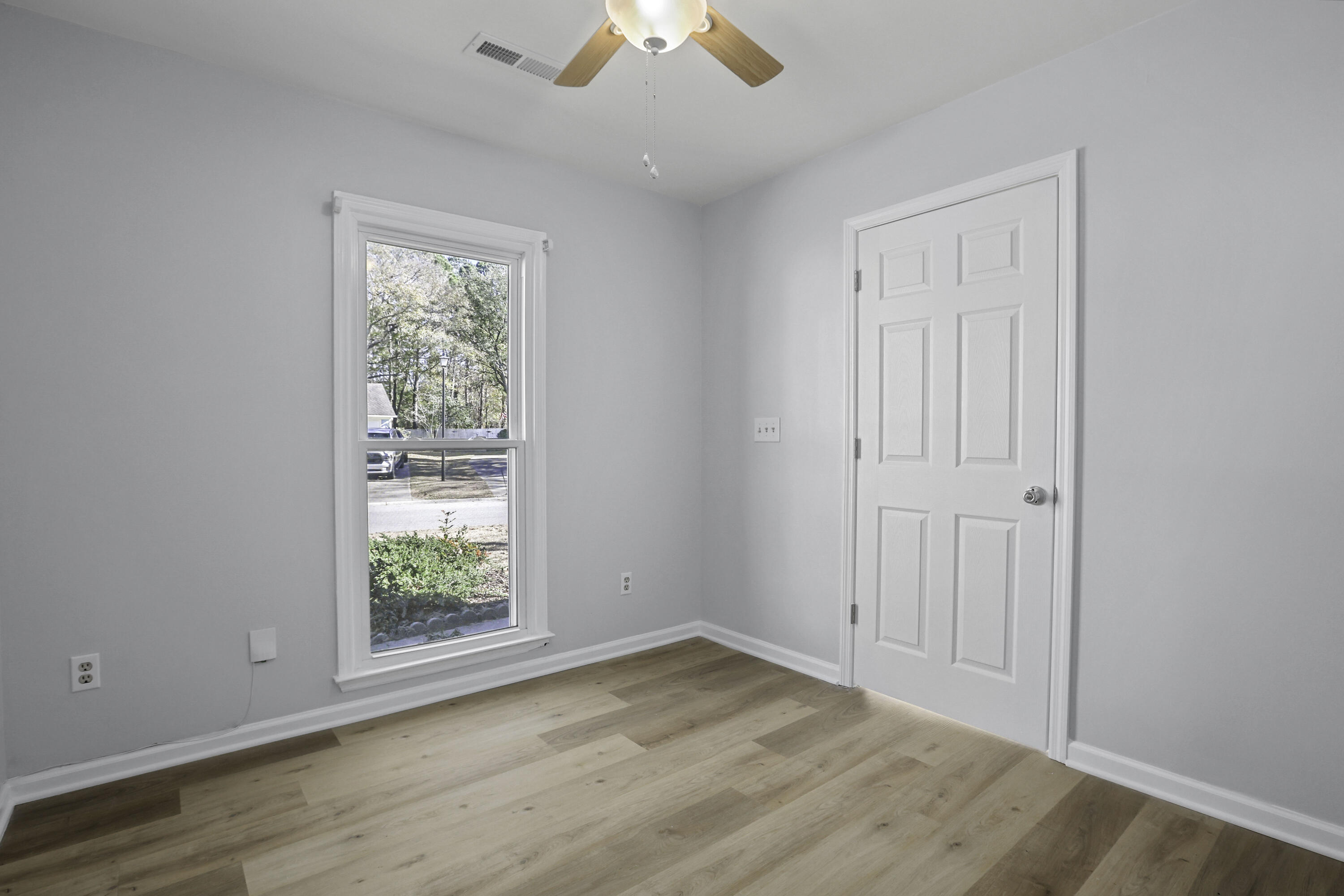309 Commons Way Goose Creek, SC 29445 - Photo 26 of 29 309CommonsWay-CasaVerdemediaLLC14