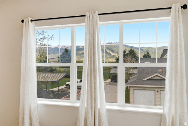 900 Bitner Road, Unit P20 Park City, UT 84098 - Photo 9 of 42 Expansive window with mountain scenery
