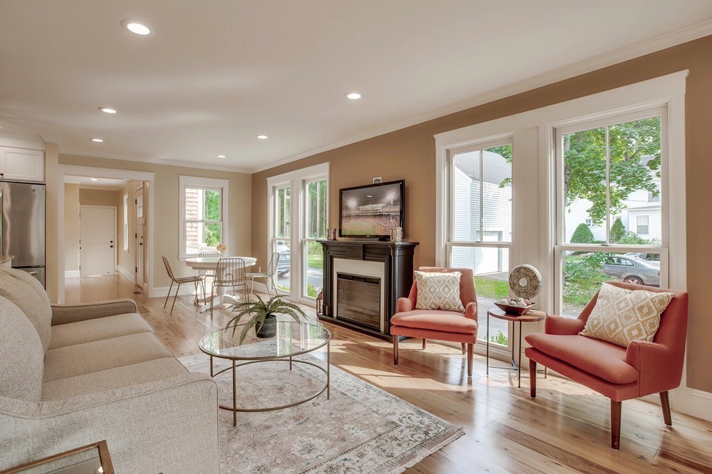 21 North Road, Unit 21 Bedford, MA 01730 - Photo 8 of 32 Gallery Image 8