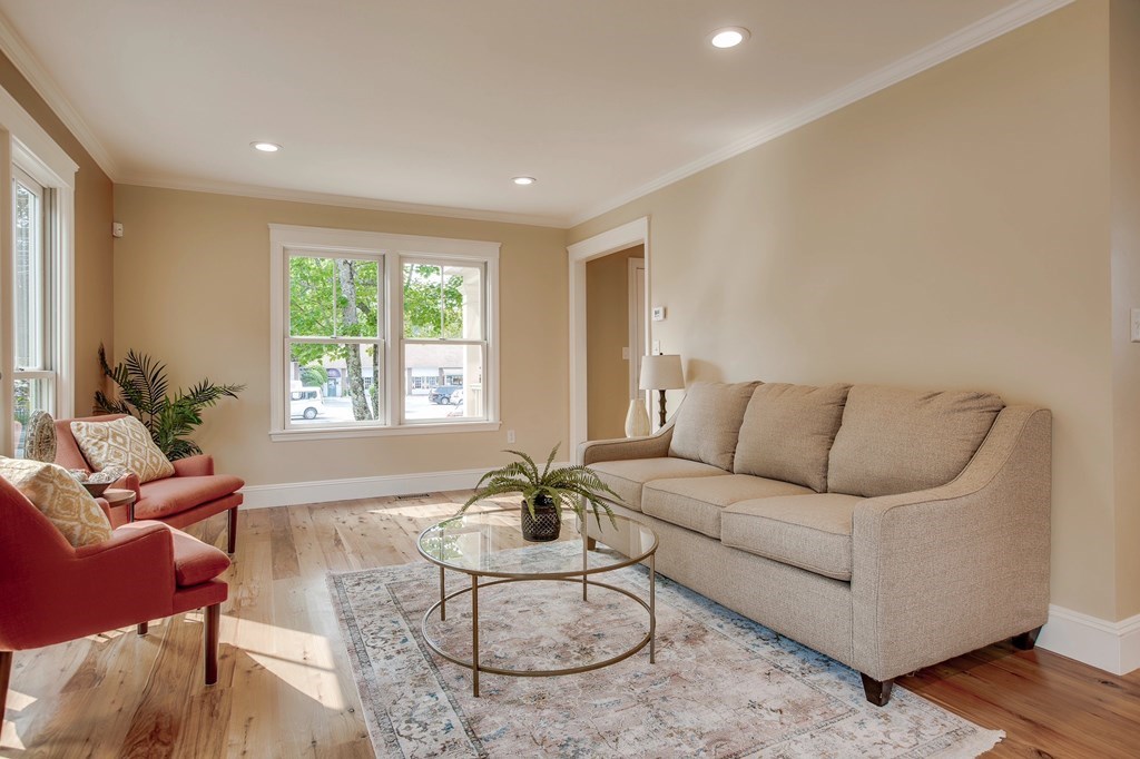 21 North Road, Unit 21 Bedford, MA 01730 - Photo 9 of 32 Gallery Image 9