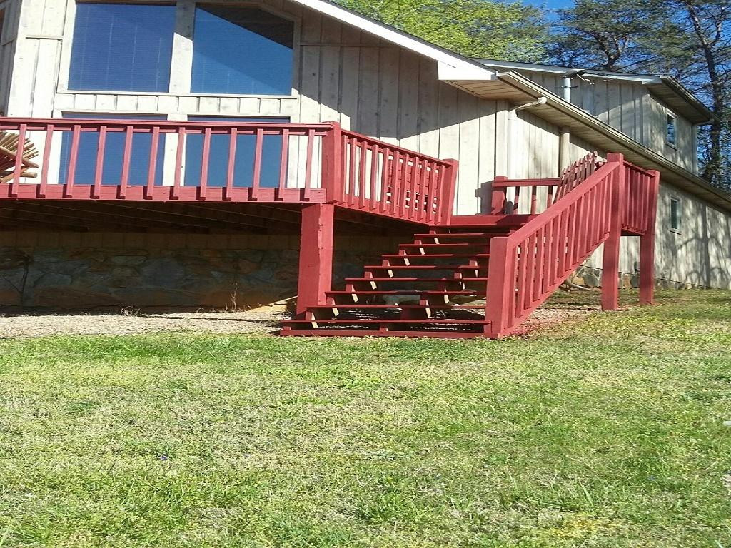 429 Beck Road Piney Flats, TN 37686 - Photo 33 of 36 Freshly stained deck