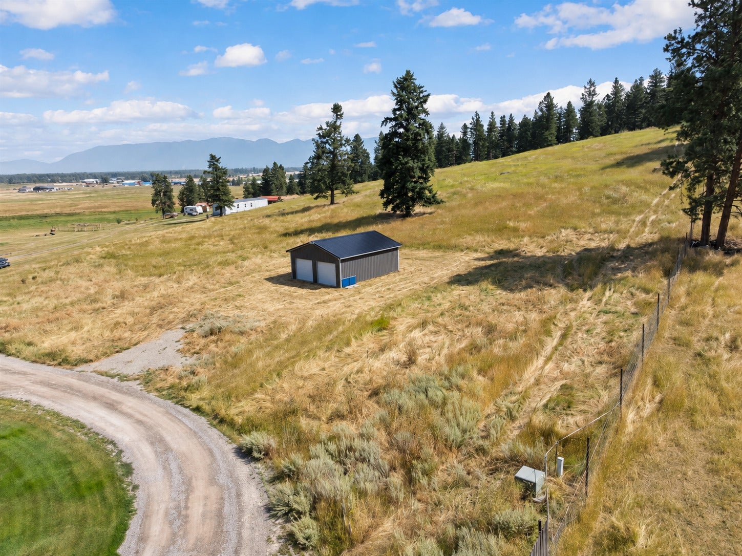 1169 Pond Road Kalispell, MT 59901 - Photo 5 of 21 Gallery Image 5