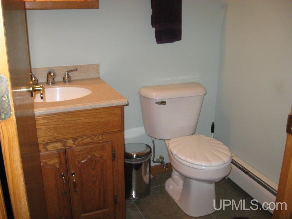 6843 M Road Escanaba, MI 49829 - Photo 12 of 15