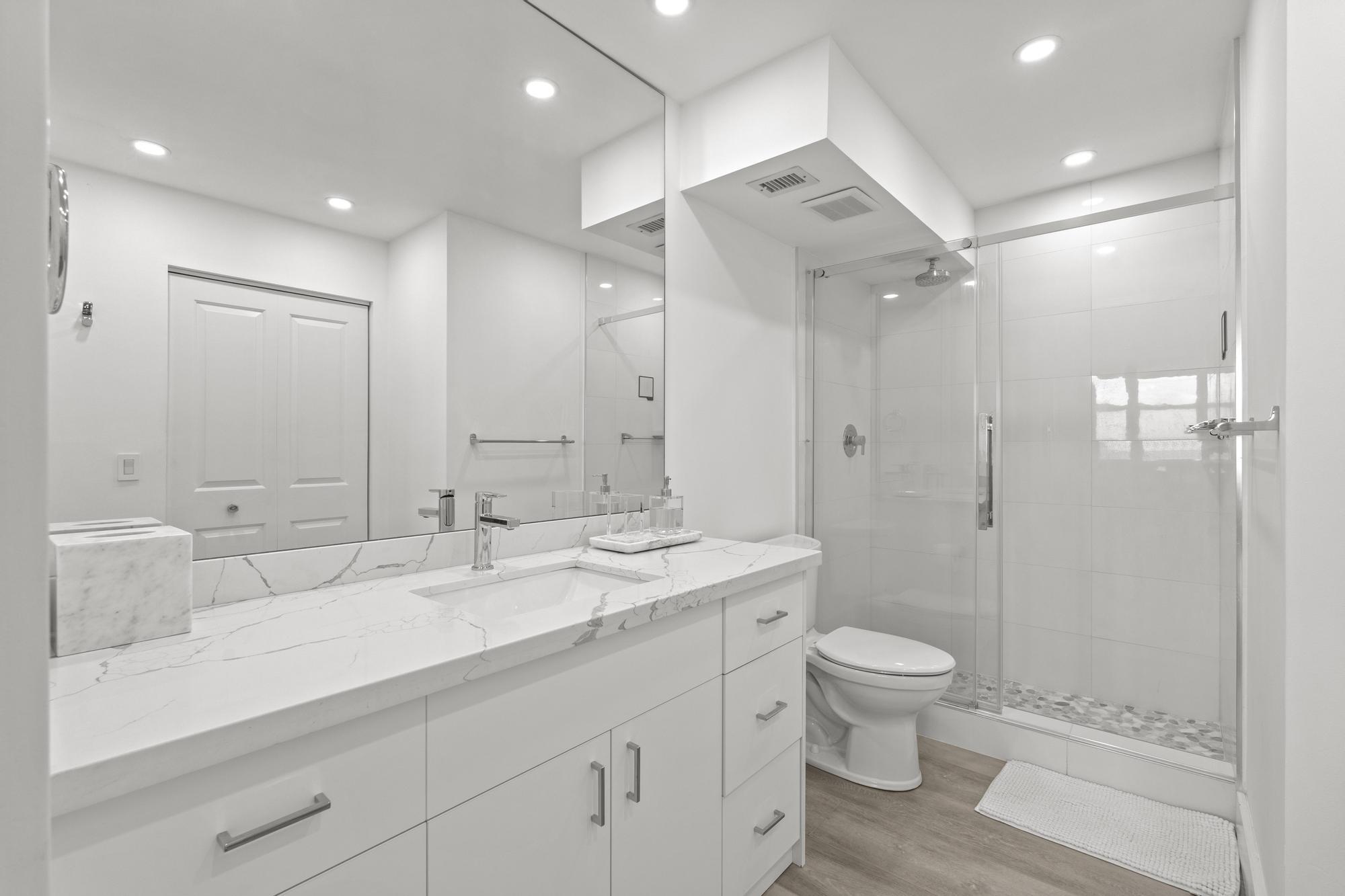 5440 North Ocean Drive, Unit 306 Singer Island, FL 33404 - Photo 27 of 43 DSC09246