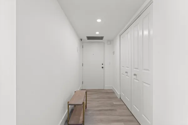 $6,500 | 5440 North Ocean Drive, Unit 306, Singer Island, FL 33404