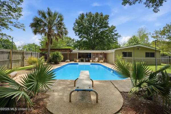 $340,000 | 100 Crimson Lane, Brandon, MS 39042