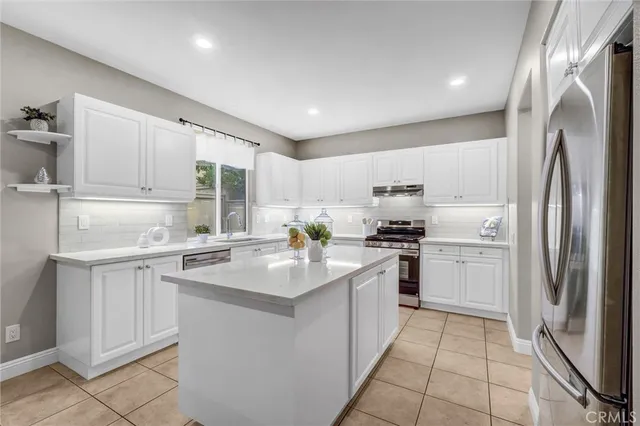 $1,388,000 | 45 Avondale, Irvine, CA 92602