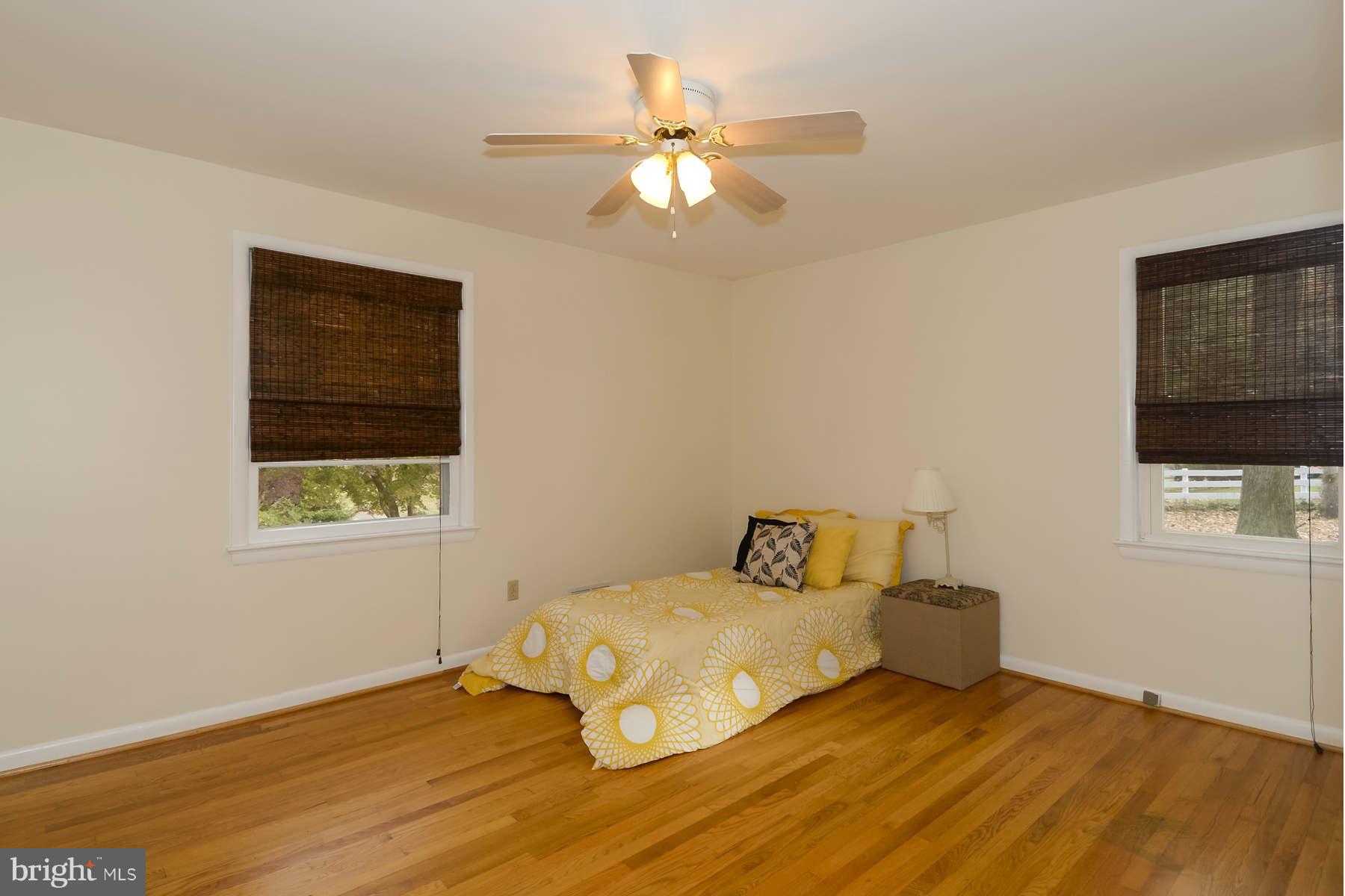 6828 Redberry Road Clarksville, MD 21029 - Photo 14 of 30 Bedroom