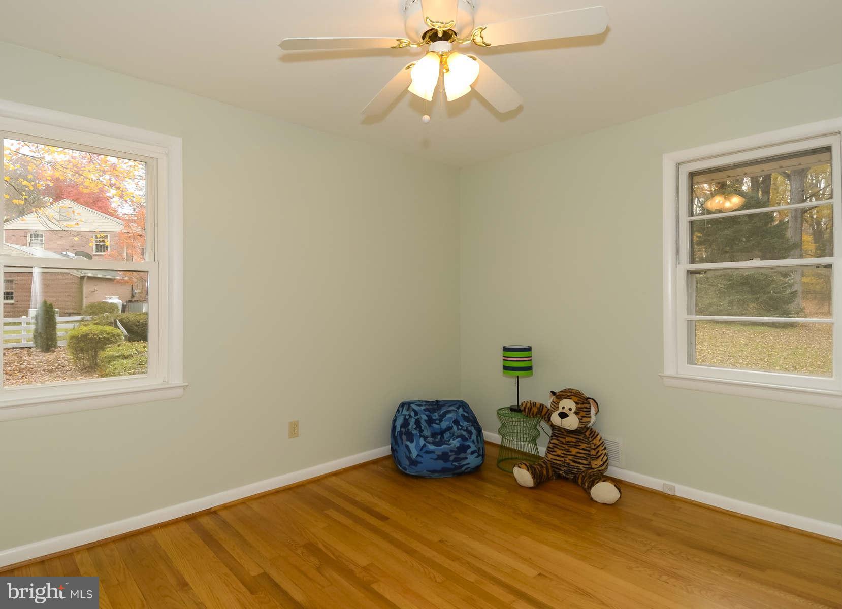 6828 Redberry Road Clarksville, MD 21029 - Photo 16 of 30 Bedroom