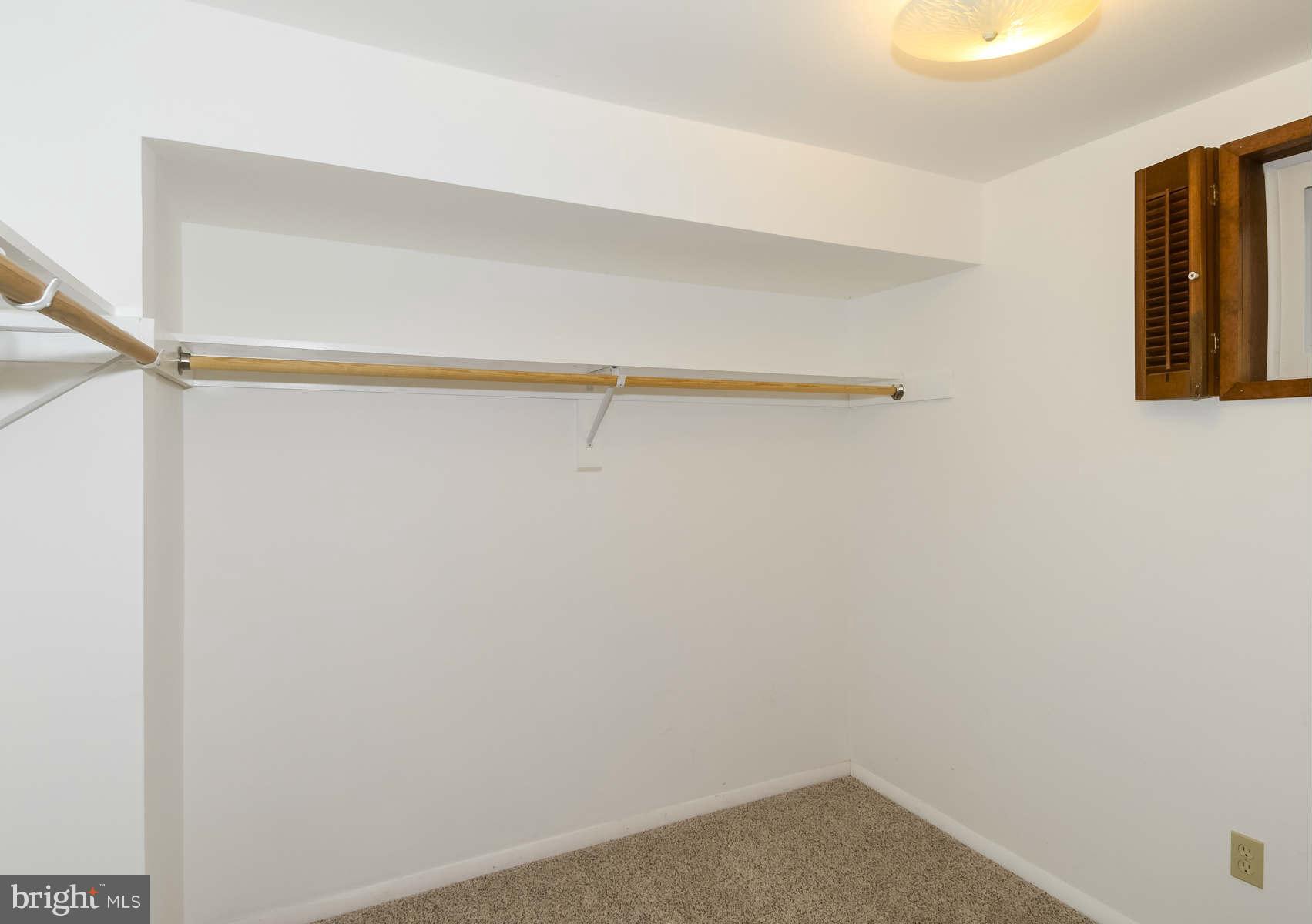 6828 Redberry Road Clarksville, MD 21029 - Photo 21 of 30 Interior (General)
