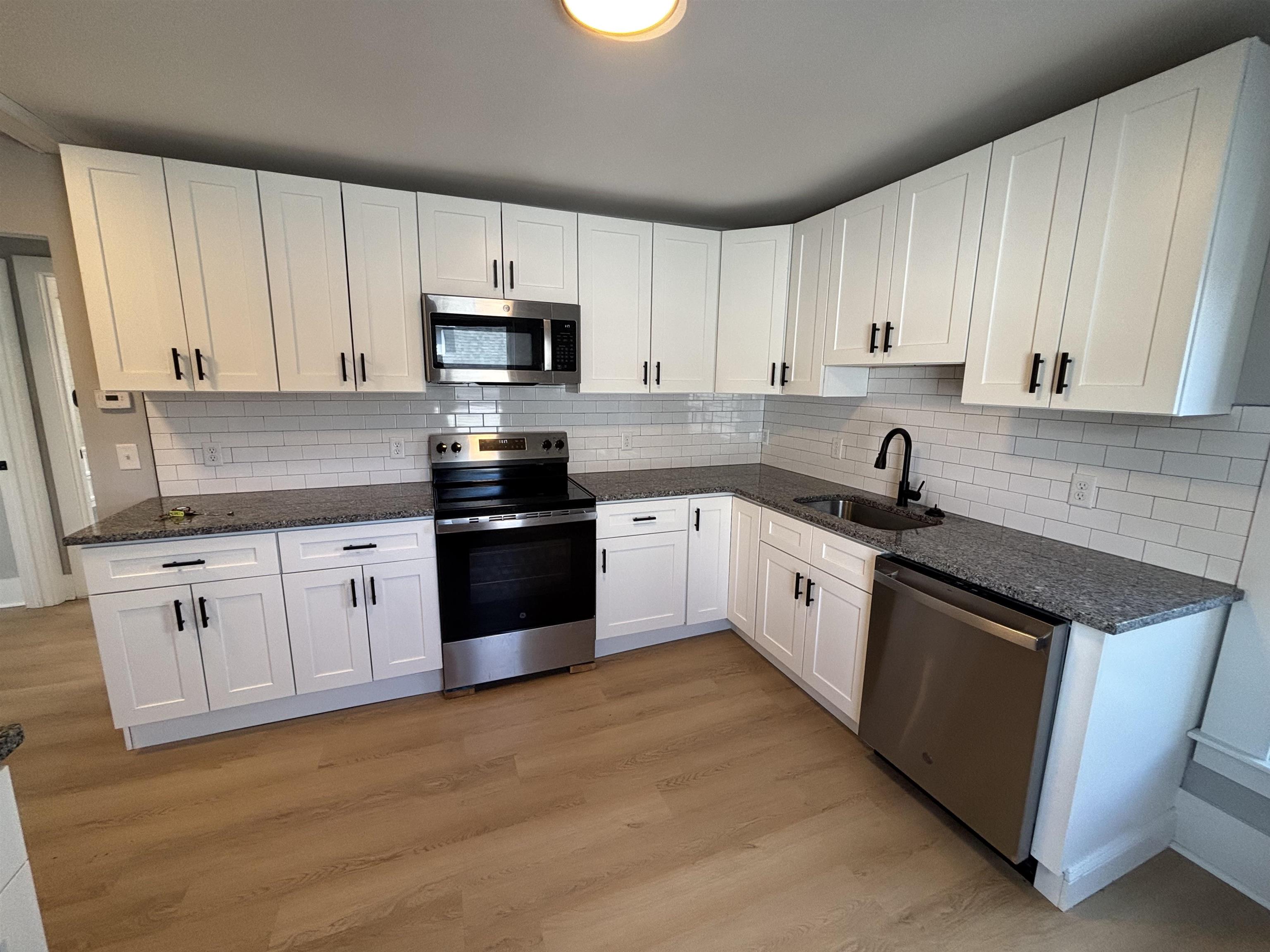 162 Front Street Exeter, NH 03833 - Photo 10 of 11
