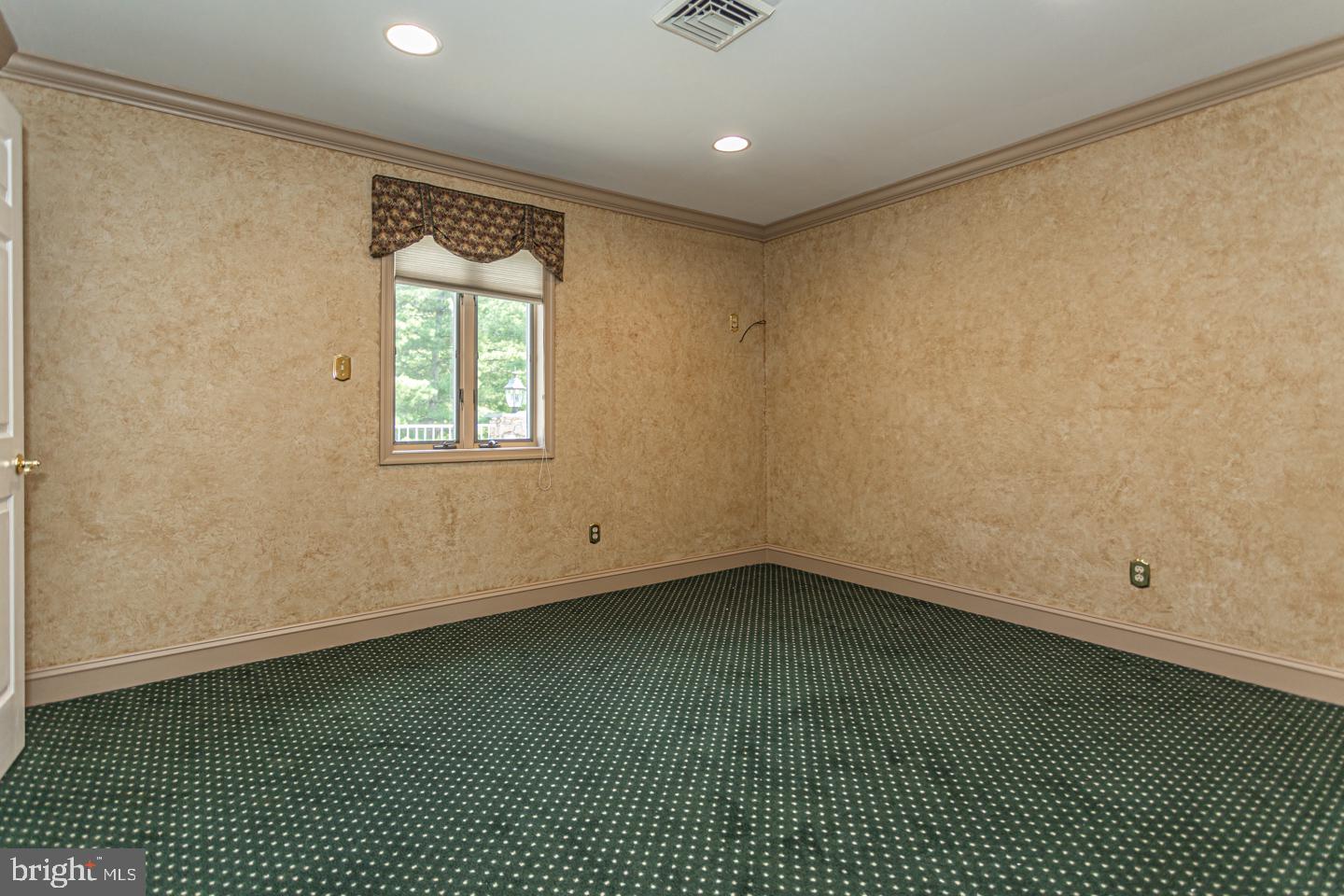 1077 Eagle Road Newtown, PA 18940 - Photo 25 of 63