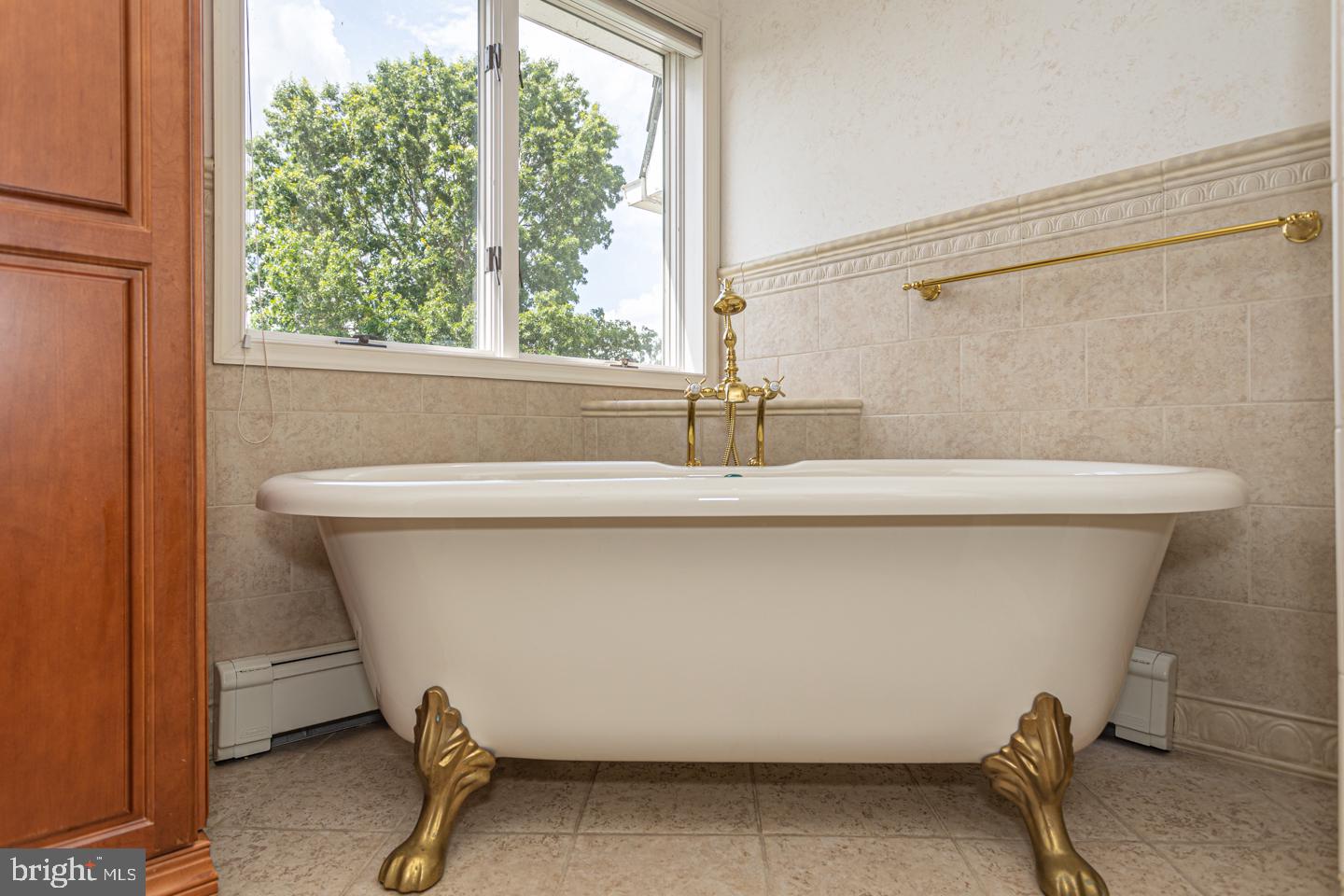 1077 Eagle Road Newtown, PA 18940 - Photo 31 of 63