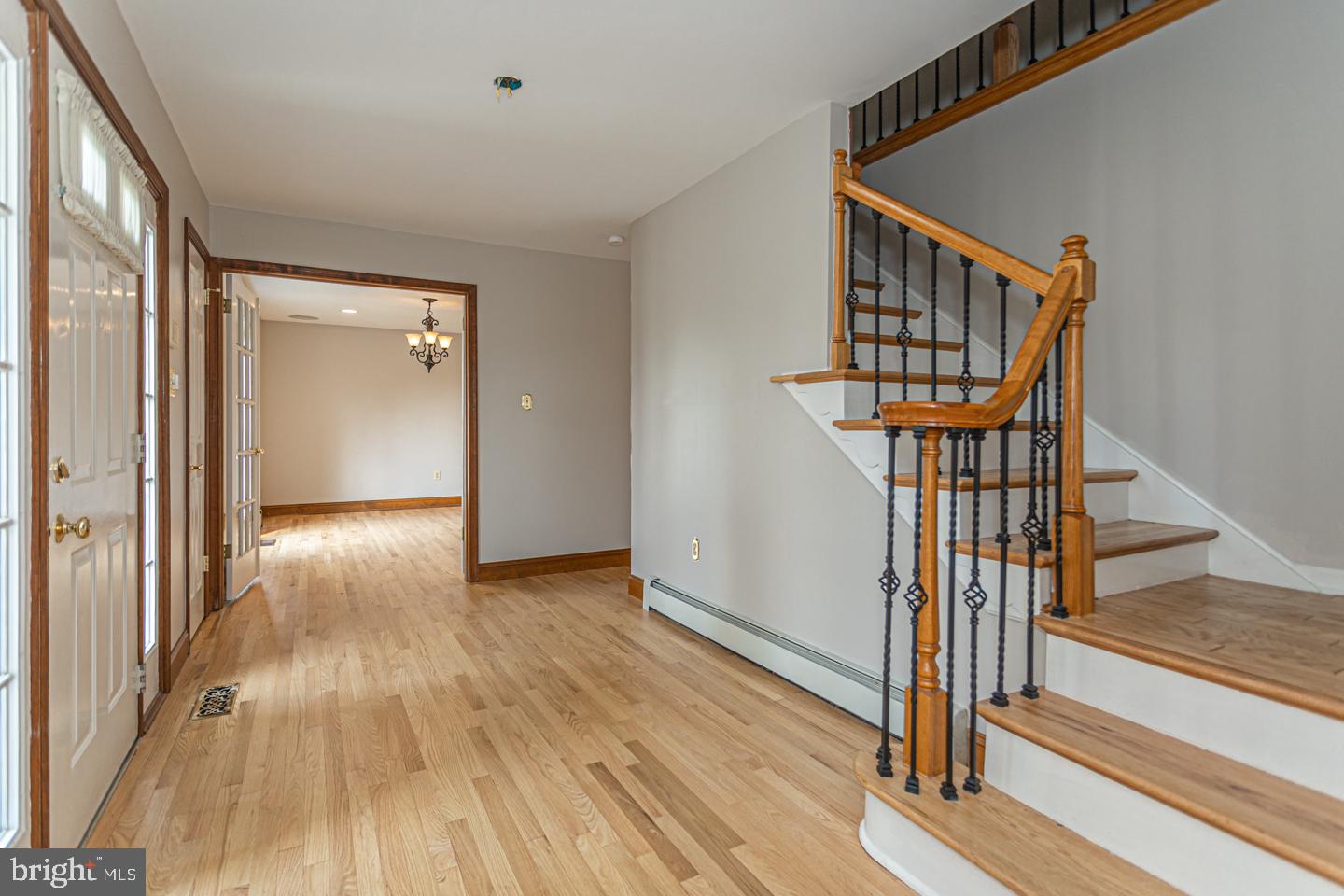 1077 Eagle Road Newtown, PA 18940 - Photo 5 of 63