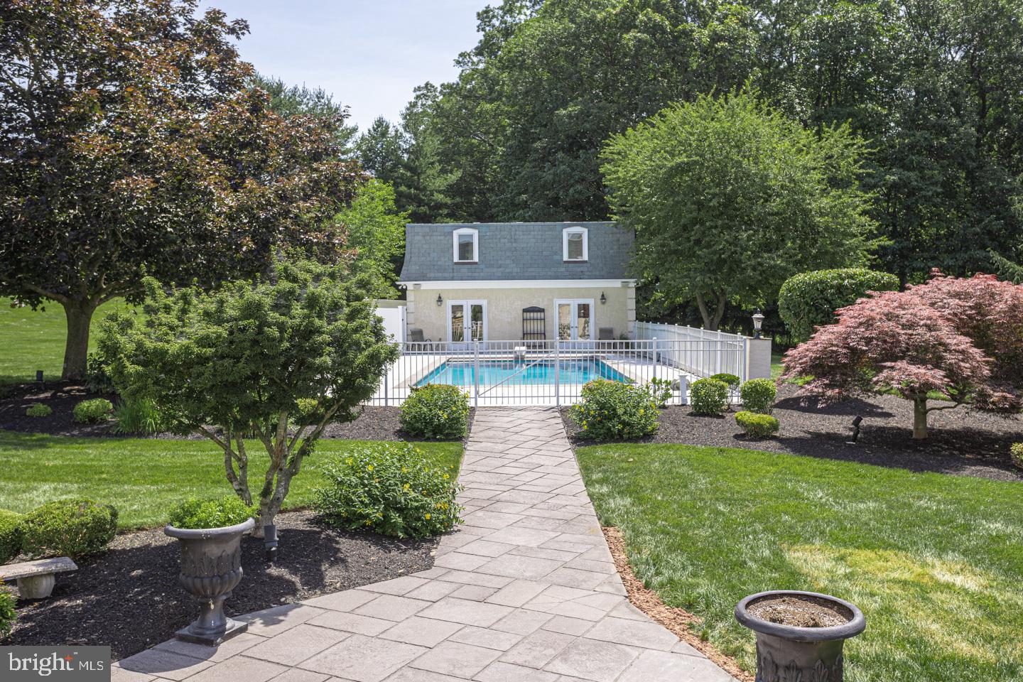 1077 Eagle Road Newtown, PA 18940 - Photo 47 of 63