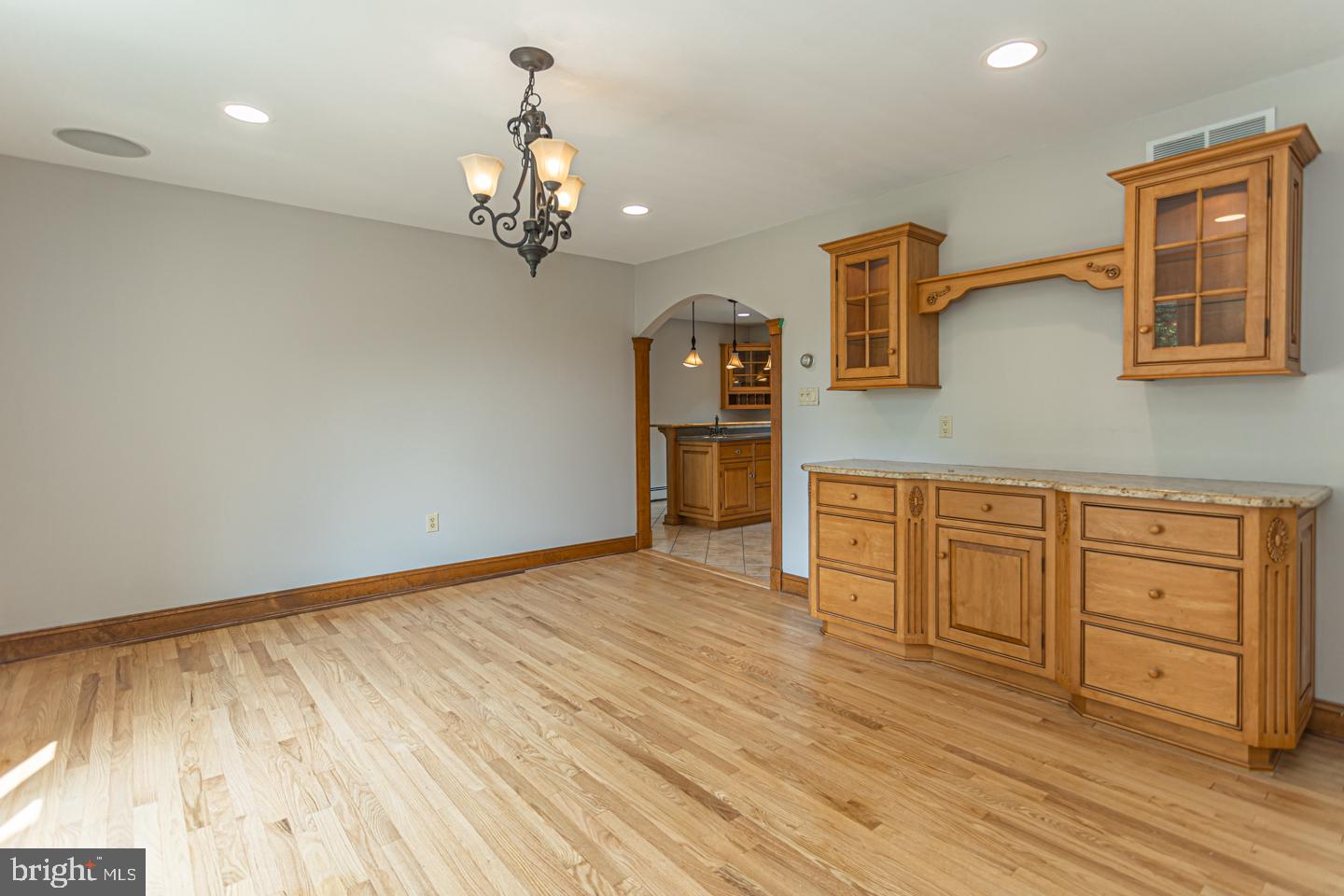 1077 Eagle Road Newtown, PA 18940 - Photo 6 of 63