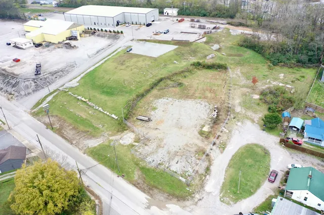 $1,200 | 200 Cemetery Street, Columbia, TN 38401