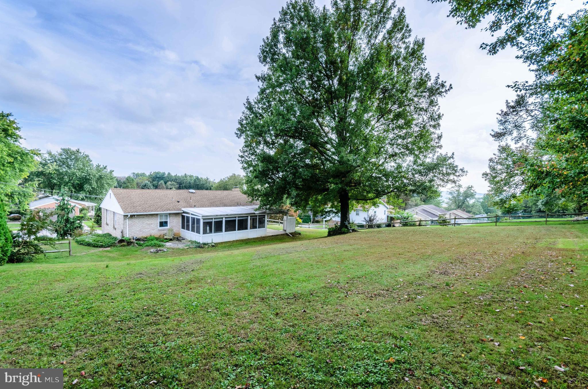 2182 Eden Road York, PA 17406 - Photo 37 of 40 Gallery Image 37