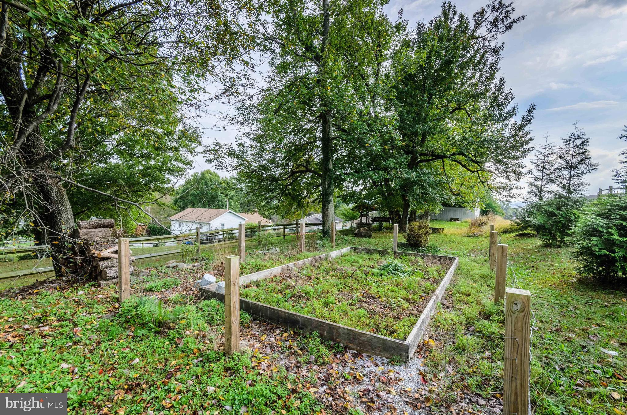 2182 Eden Road York, PA 17406 - Photo 39 of 40 Gallery Image 39