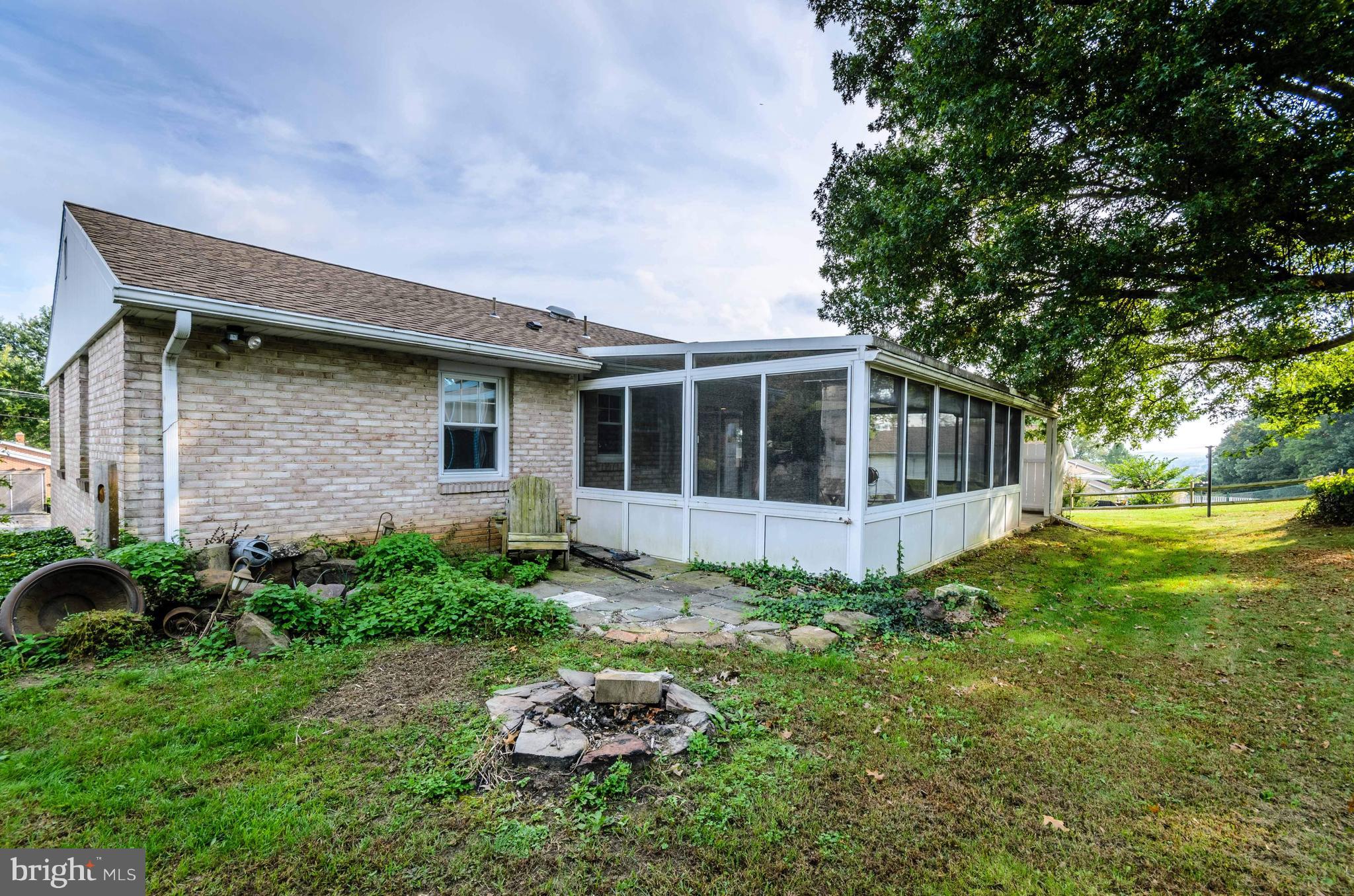 2182 Eden Road York, PA 17406 - Photo 5 of 40 Gallery Image 5