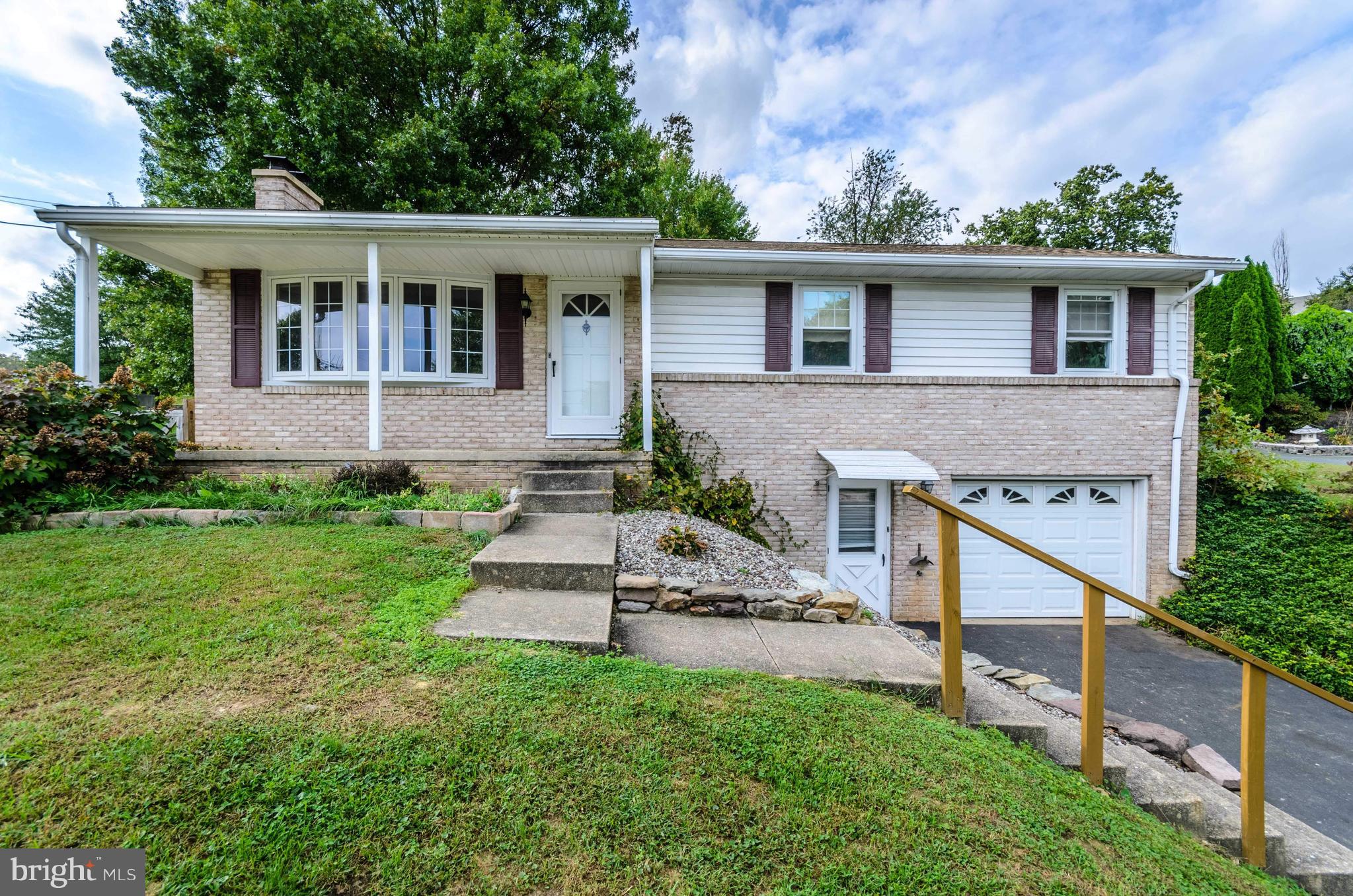 2182 Eden Road York, PA 17406 - Photo 6 of 40 Gallery Image 6