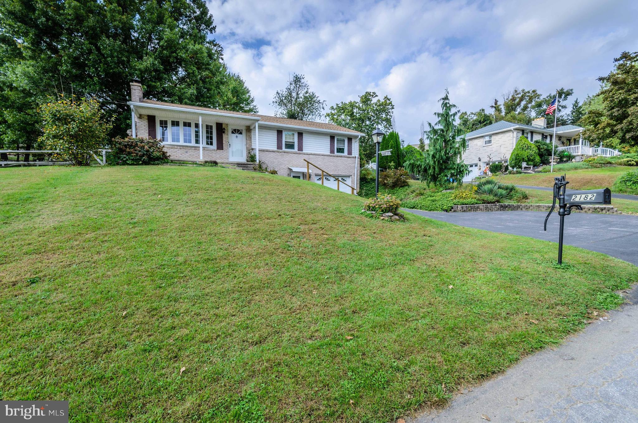 2182 Eden Road York, PA 17406 - Photo 7 of 40 Gallery Image 7