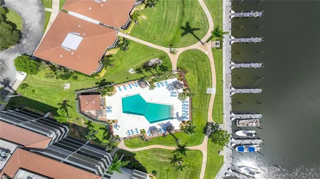 $5,700 | 601 Seaview Court, Unit C106, Marco Island, FL 34145