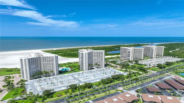 $5,700 | 601 Seaview Court, Unit C106, Marco Island, FL 34145